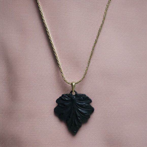 Liz Claiborne Jewelry - Liz Claiborne Black Leaf Pendant Necklace with Gold Chain
